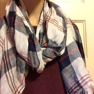 Plaid scarf